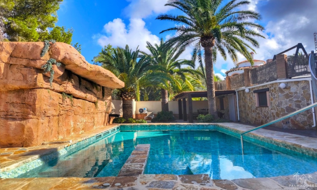 Revente - Villa - Denia - Denia Centro