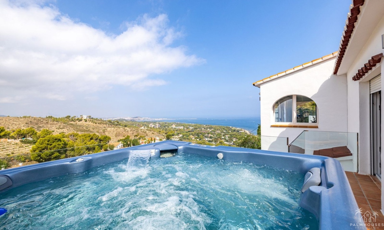 Revente - Villa - Denia - Denia Centro