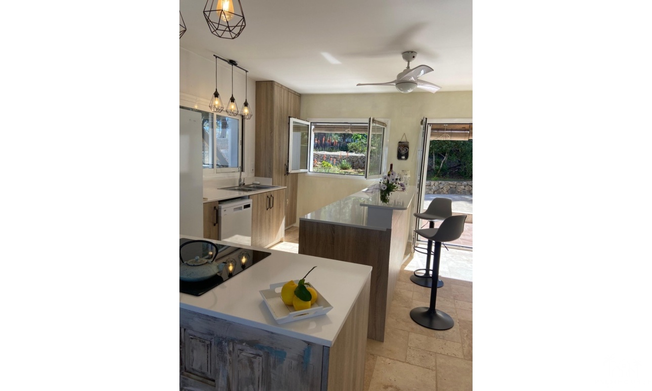 Revente - Villa - Denia - Denia Centro