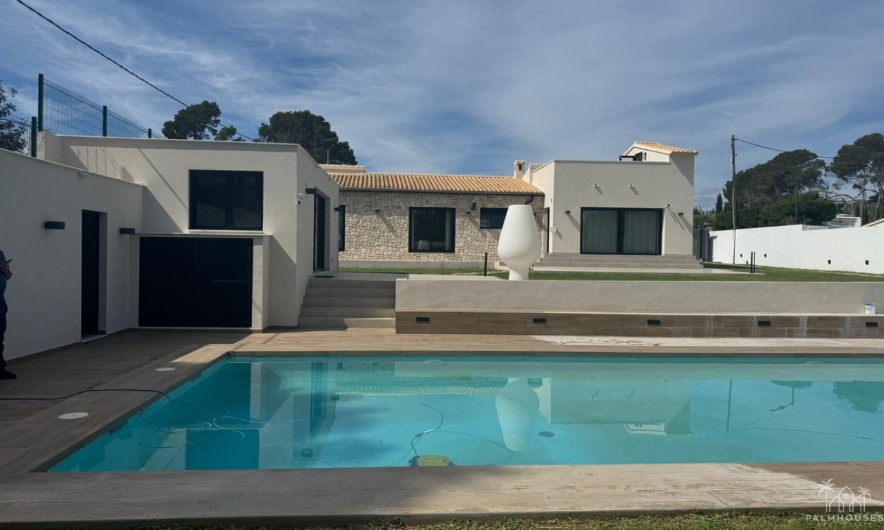 Revente - Villa - Denia - Denia Centro