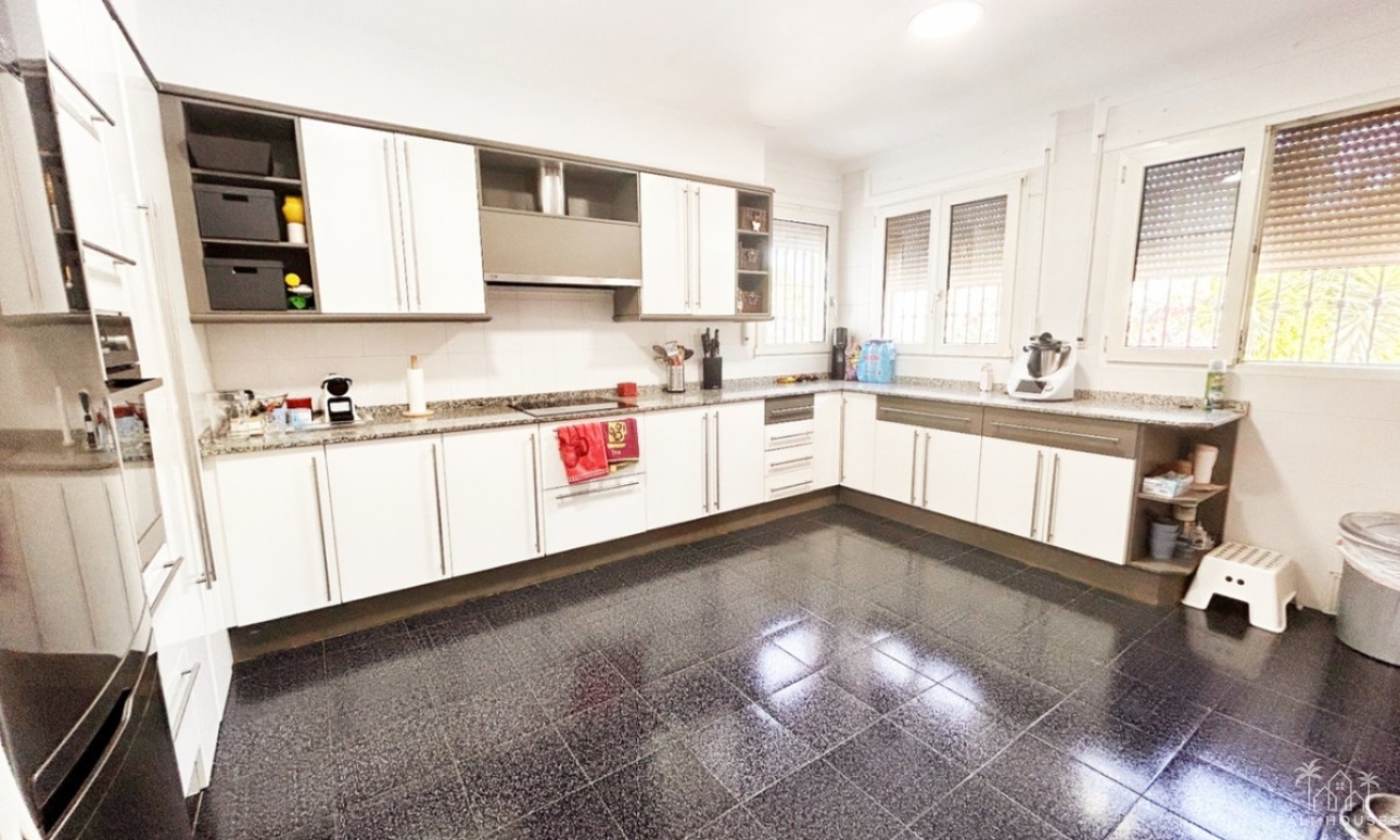 Revente - Villa - Denia - Denia Centro