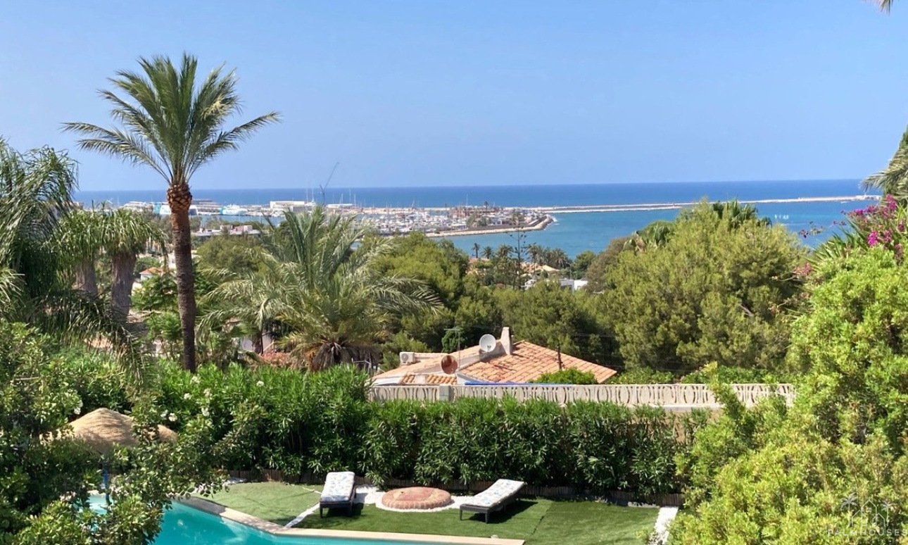 Revente - Villa - Denia - Denia Centro