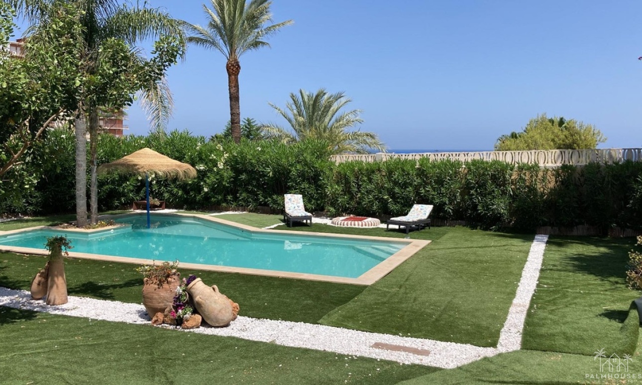 Revente - Villa - Denia - Denia Centro