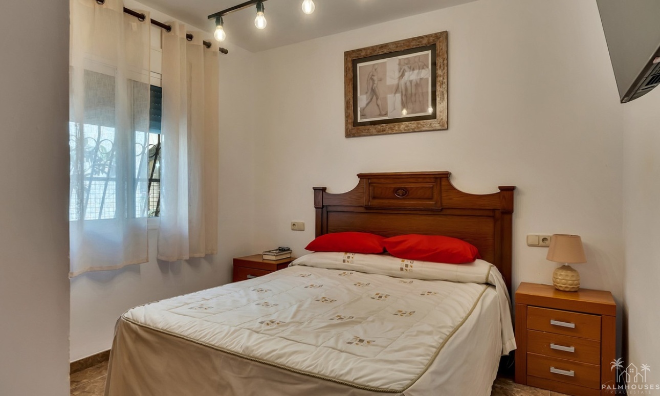 Revente - Villa - Denia - Denia Centro
