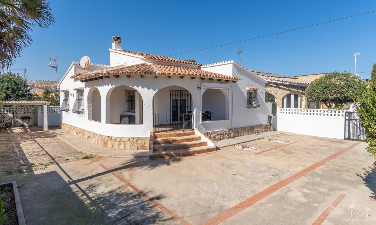 Revente - Villa - Denia - Denia Centro