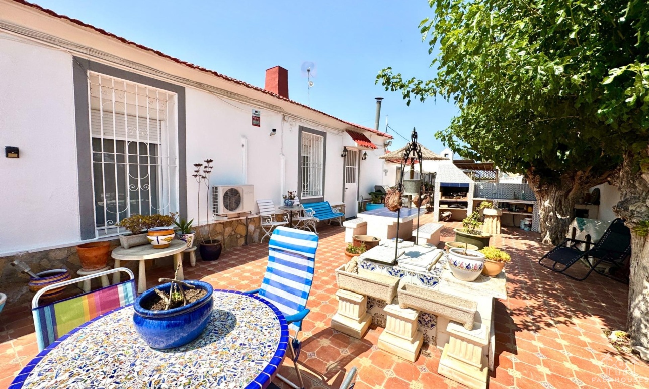 Revente - Villa - Dolores - Comunidad Valenciana