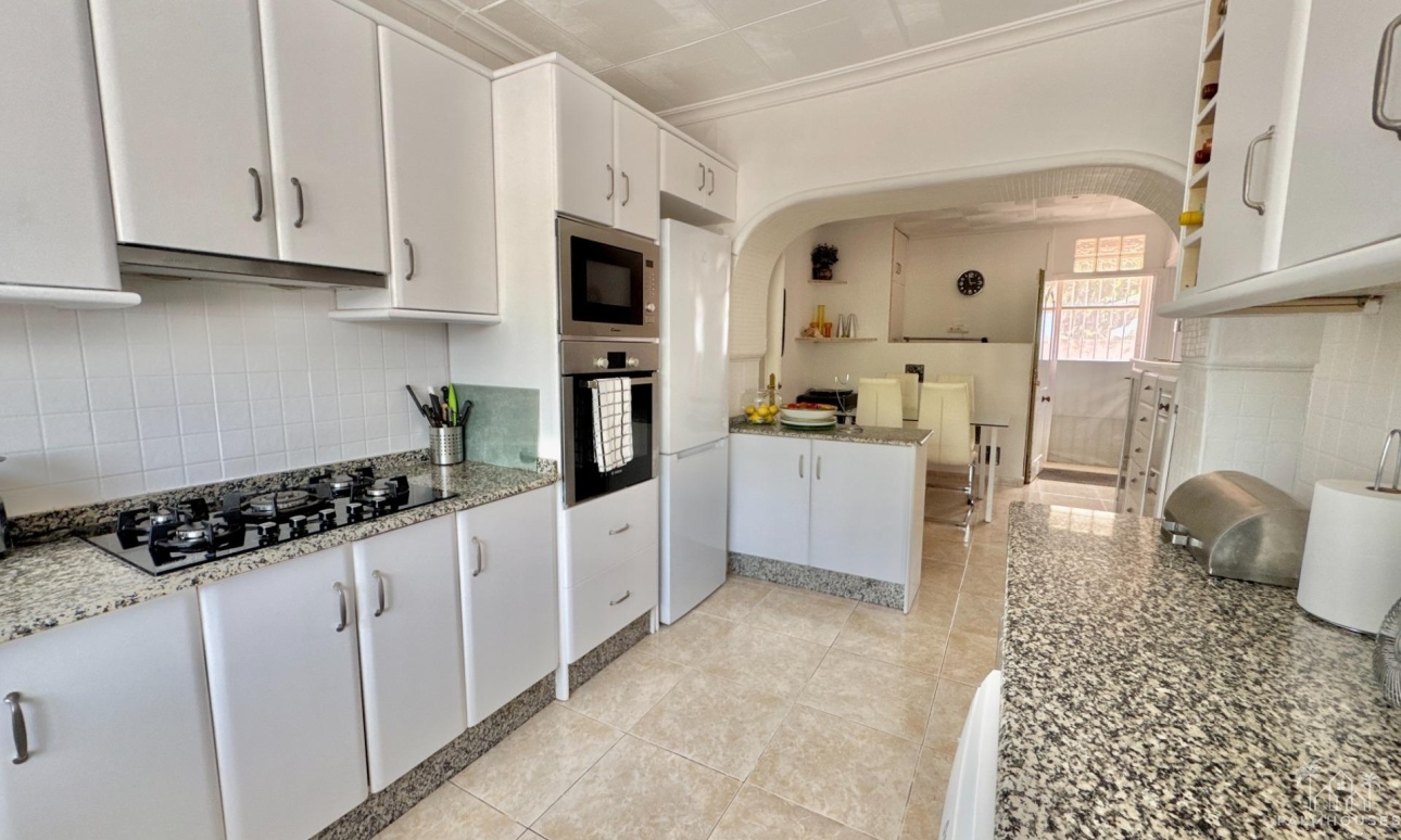 Revente - Villa - Dolores - Comunidad Valenciana
