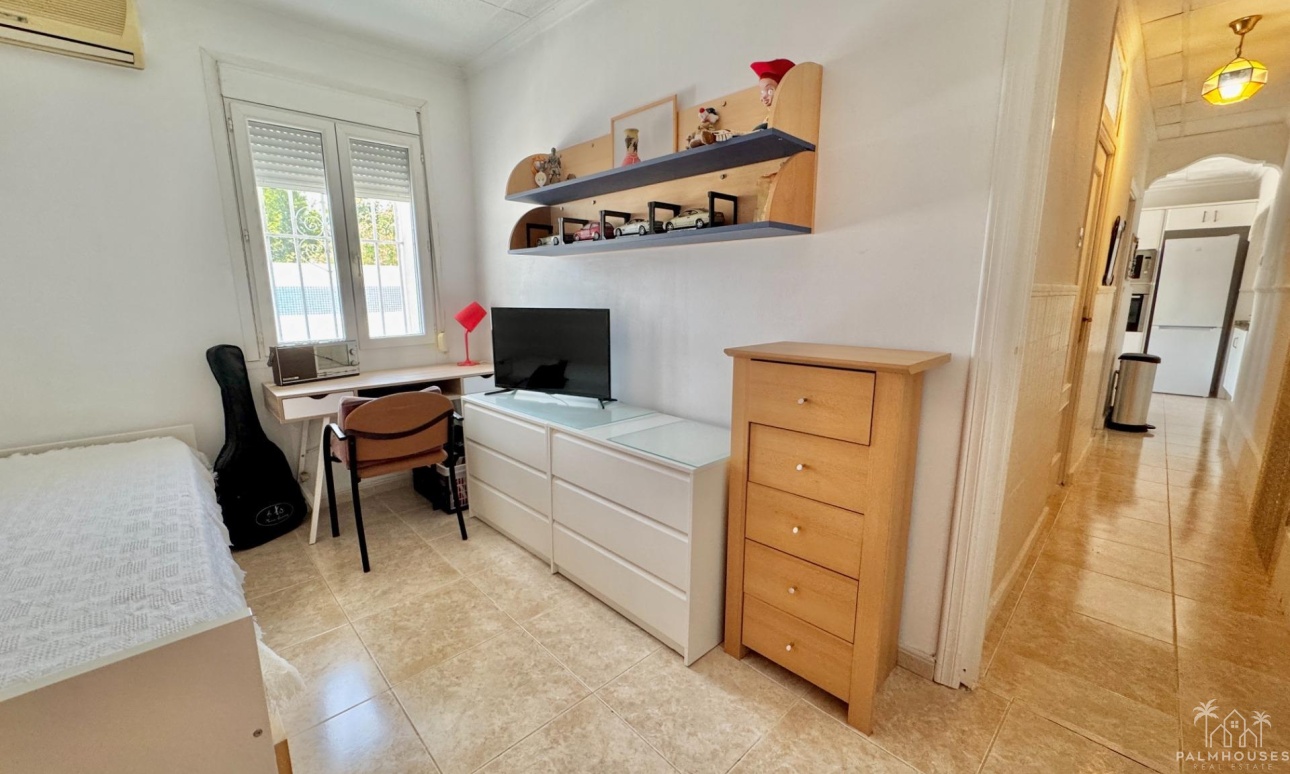 Revente - Villa - Dolores - Comunidad Valenciana