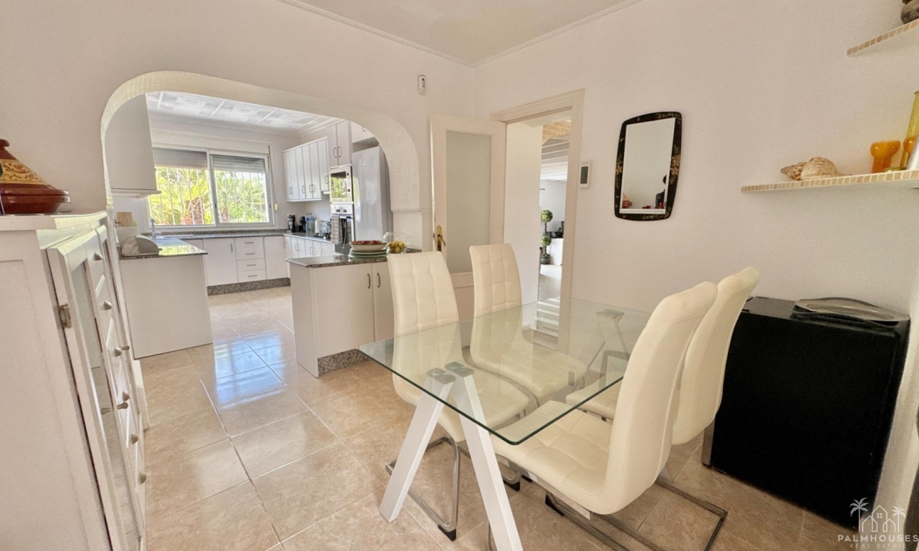 Revente - Villa - Dolores - Comunidad Valenciana