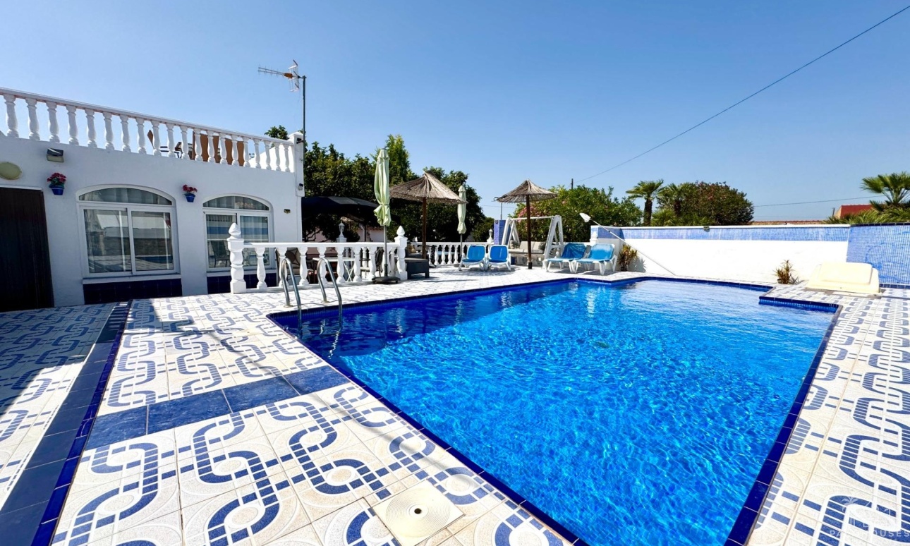 Revente - Villa - Dolores - Comunidad Valenciana