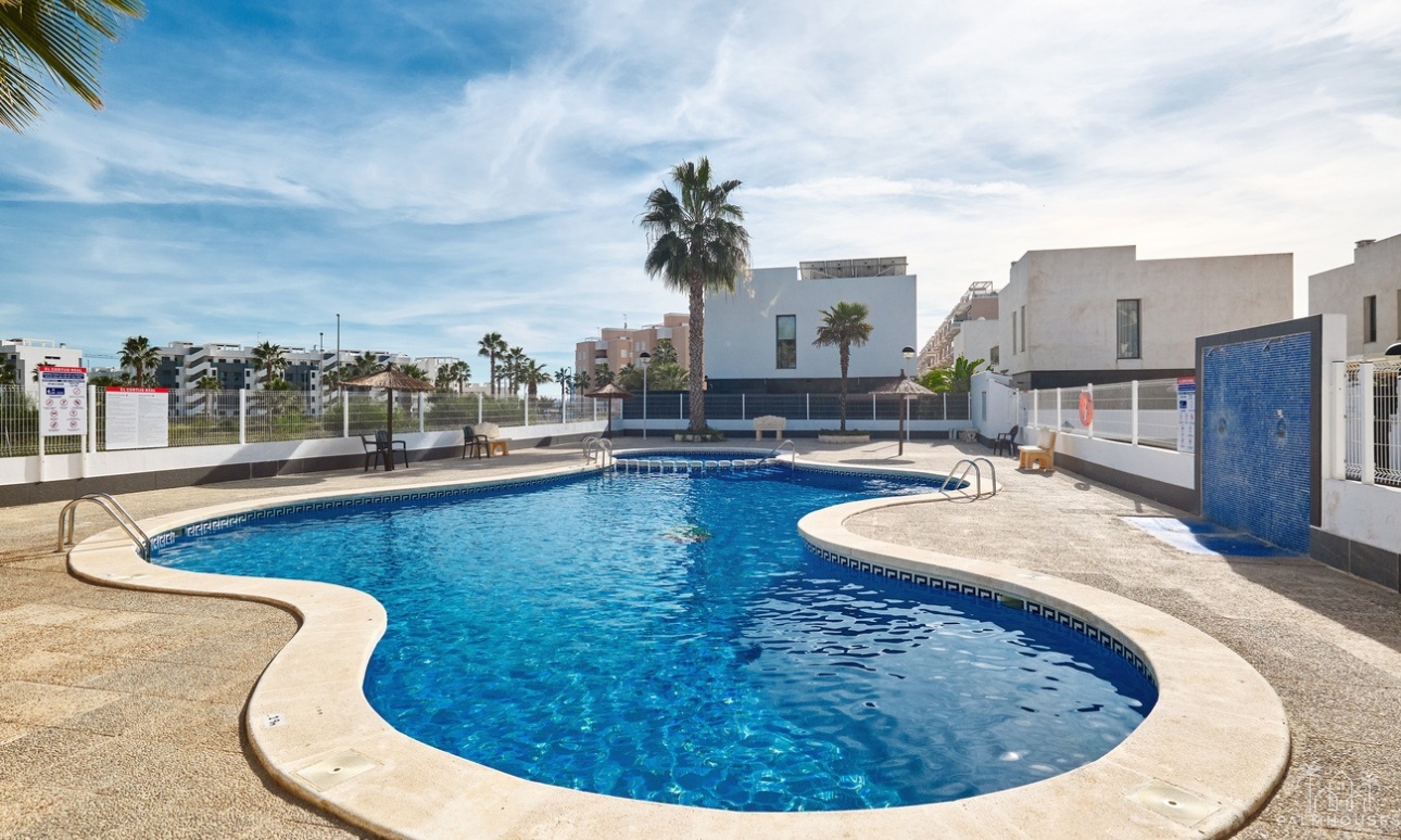 Revente - Villa - Guardamar del Segura - El Raso