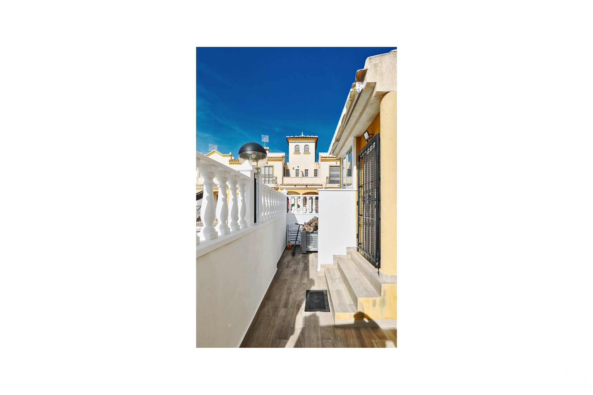 Revente - Villa - Guardamar del Segura - El Raso