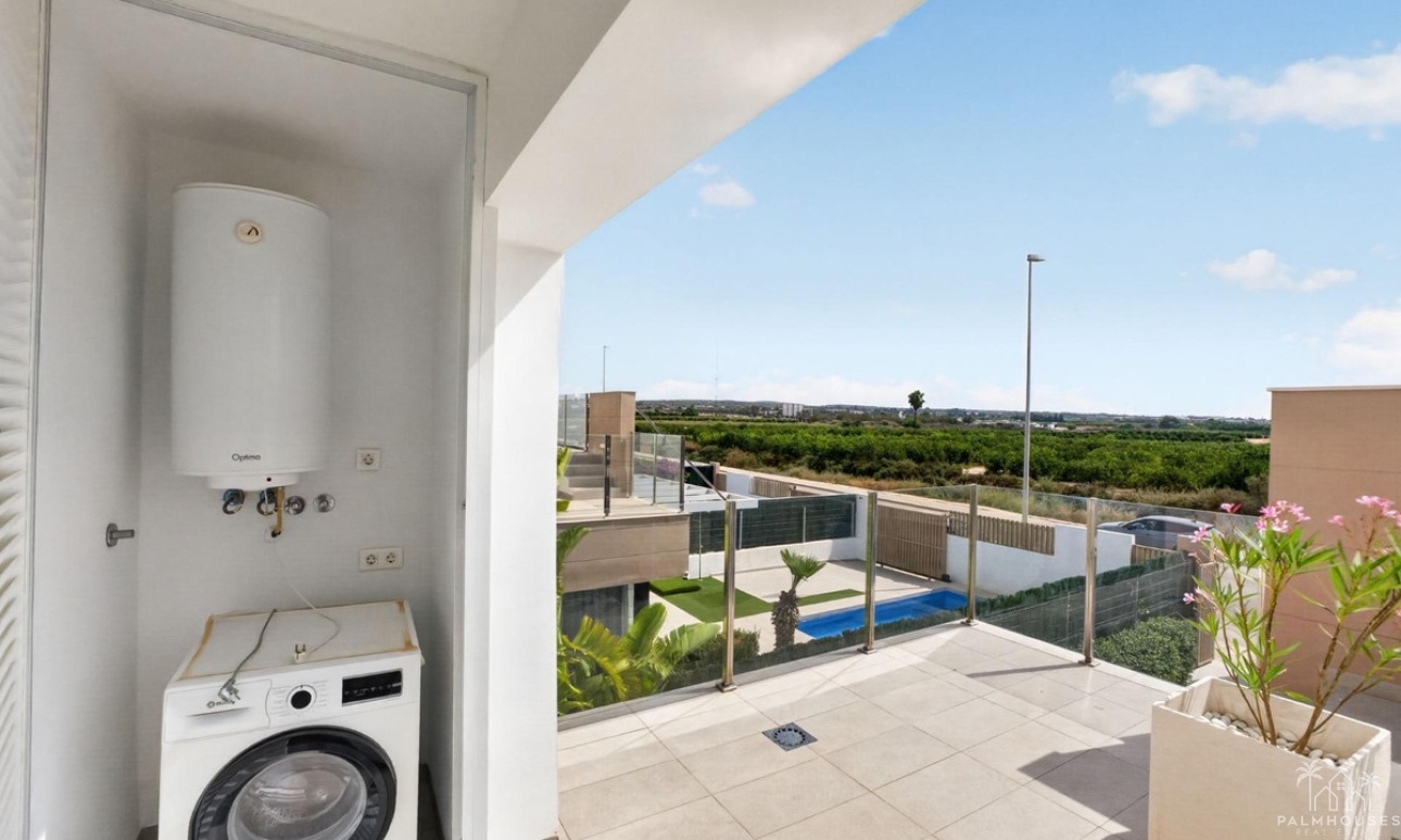 Revente - Villa - Guardamar del Segura - Urbanización El Raso