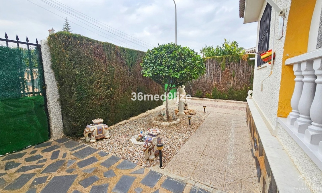Revente - Villa - Los Alcazares - Los Alcazares Centro
