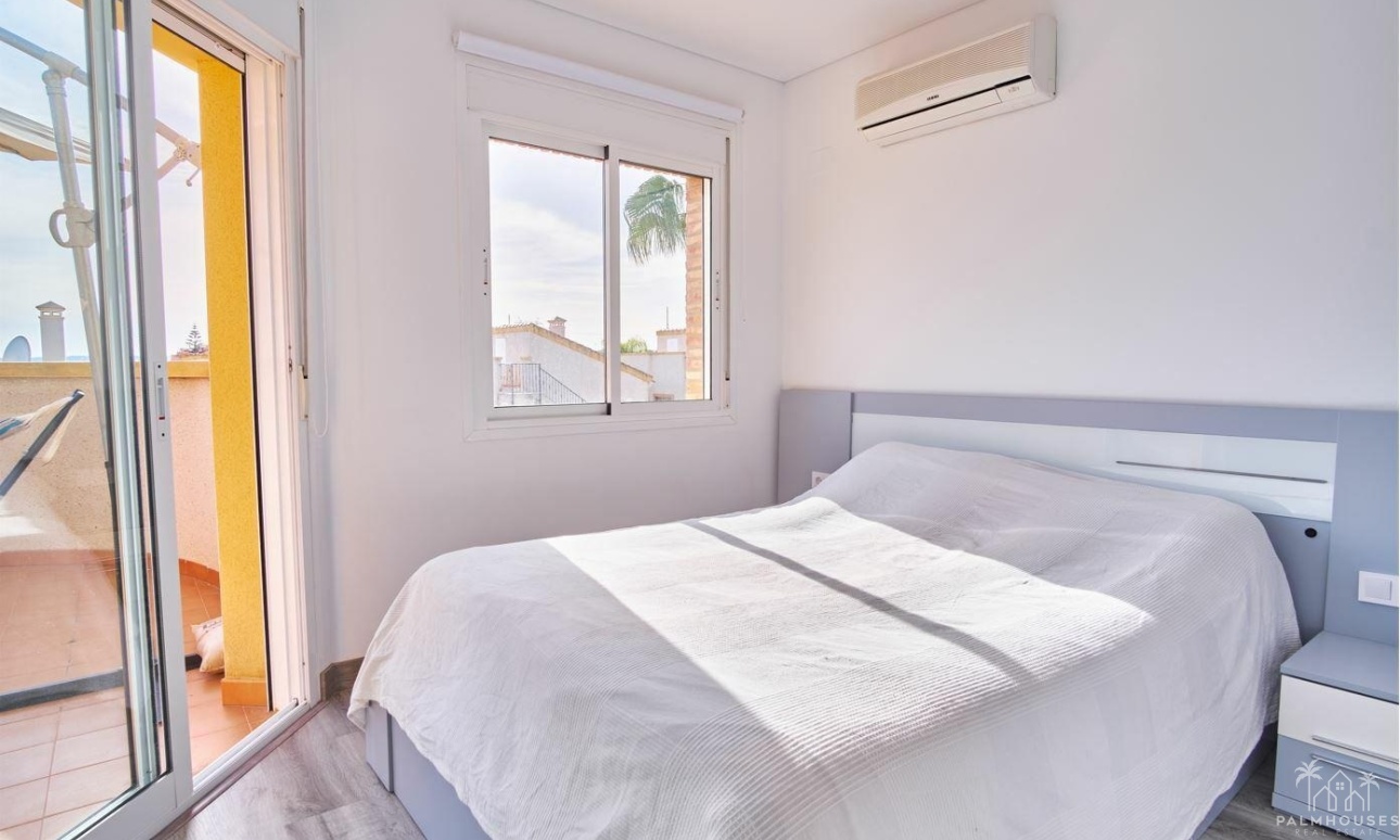 Revente - Villa - Los Montesinos - La Herada