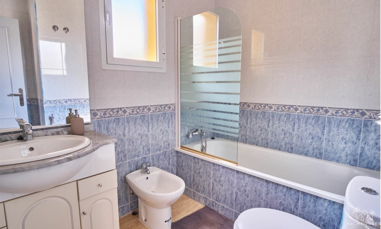 Revente - Villa - Los Montesinos - La Herada