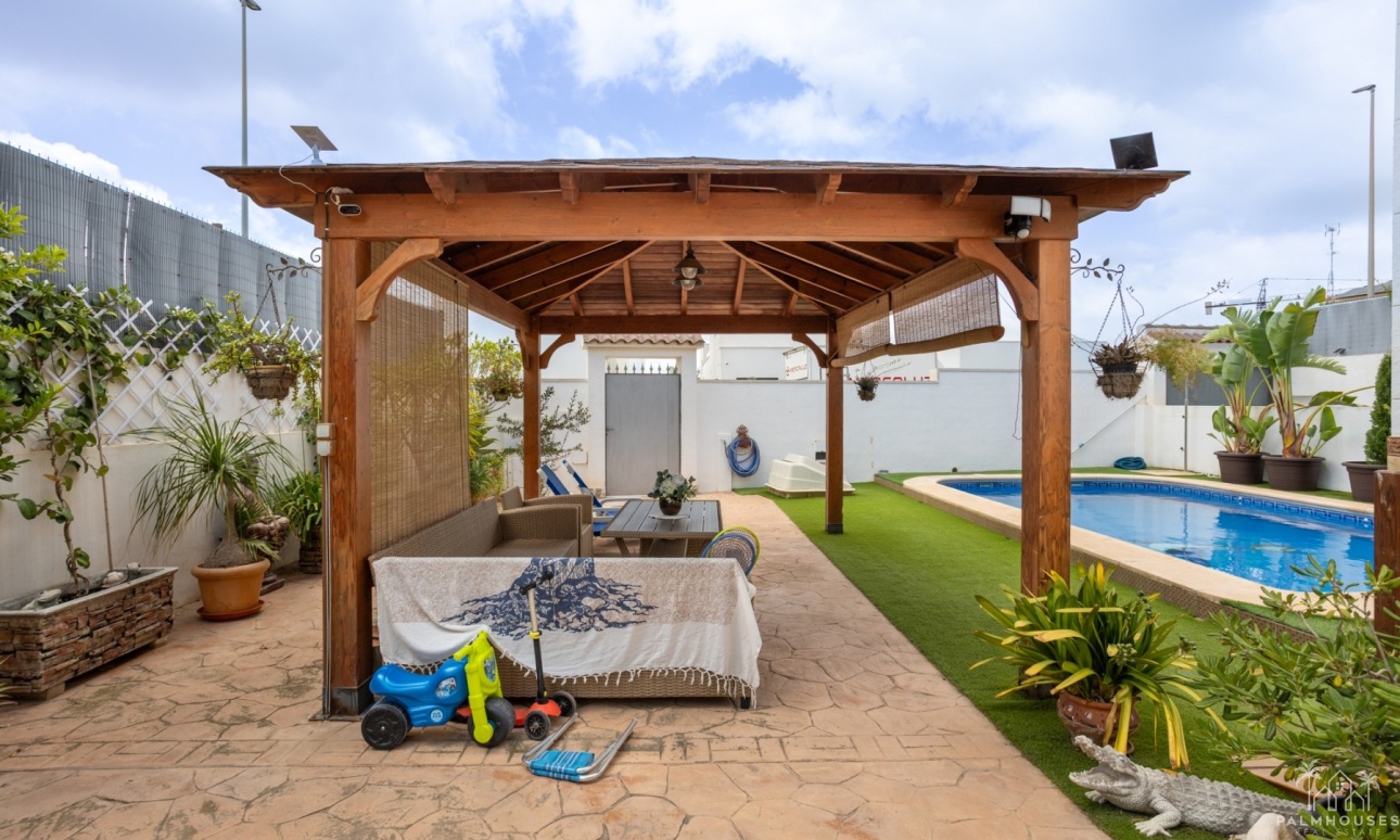 Revente - Villa - Los Montesinos - La Herada