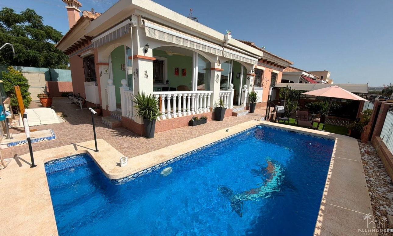 Revente - Villa - Los Montesinos - La Herada