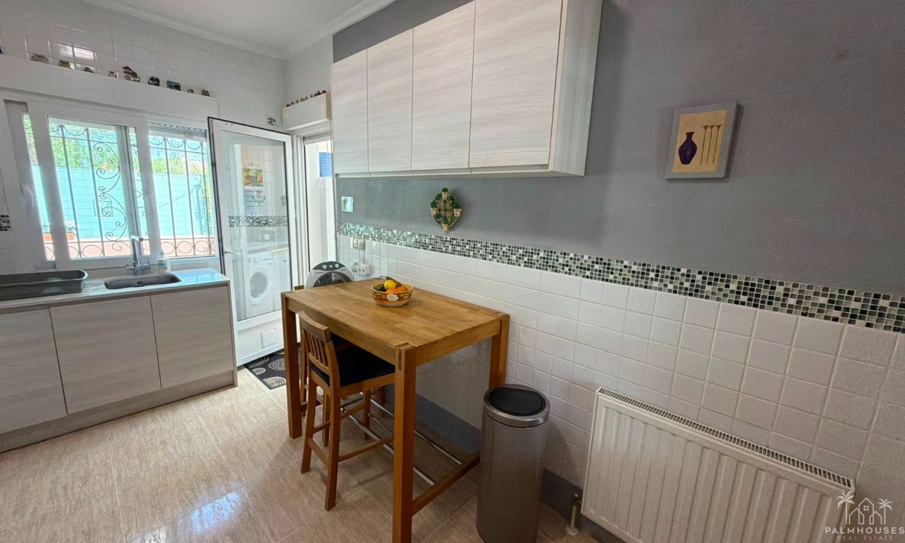 Revente - Villa - Los Montesinos - La Herada