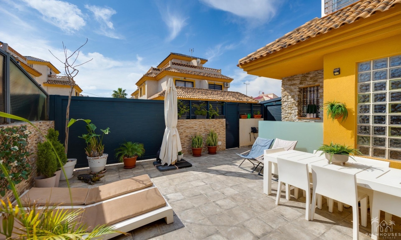 Revente - Villa - Los Montesinos - La Herada