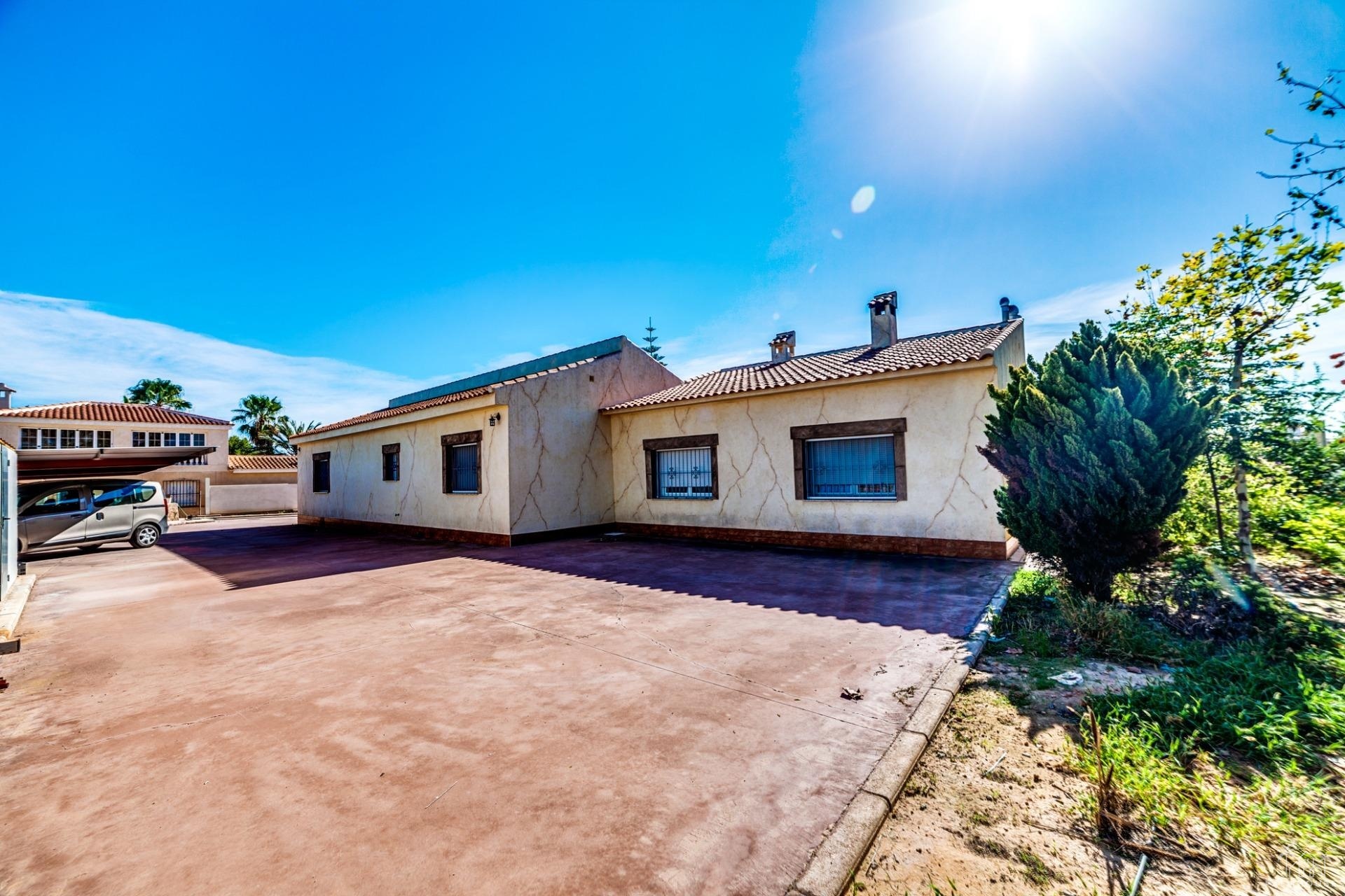Revente - Villa - Los Montesinos - Montesinos  Los