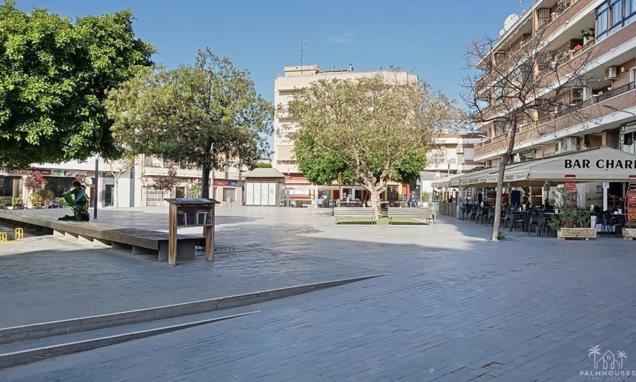 Revente - Villa - Los Montesinos - PUEBLO CENTRO