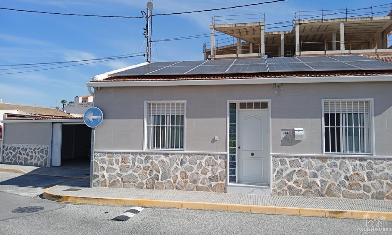 Revente - Villa - Los Montesinos - PUEBLO CENTRO