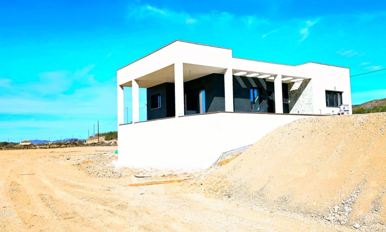 Revente - Villa - Macisvenda - Inland