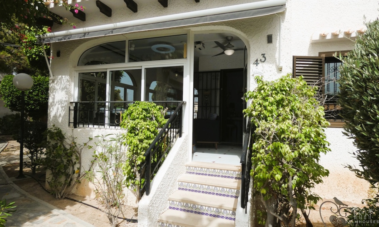 Revente - Villa - Orihuela - Cabo Roig