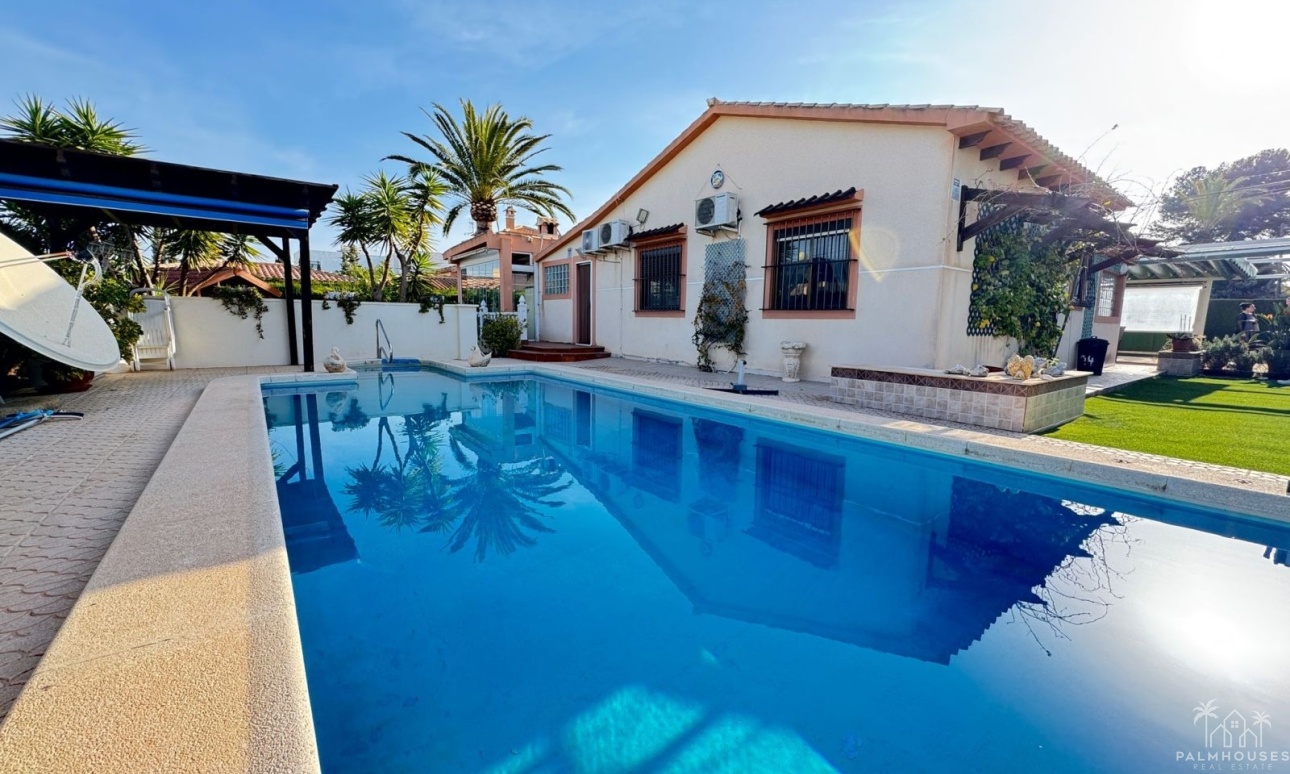 Revente - Villa - Orihuela Costa - Cabo Roig