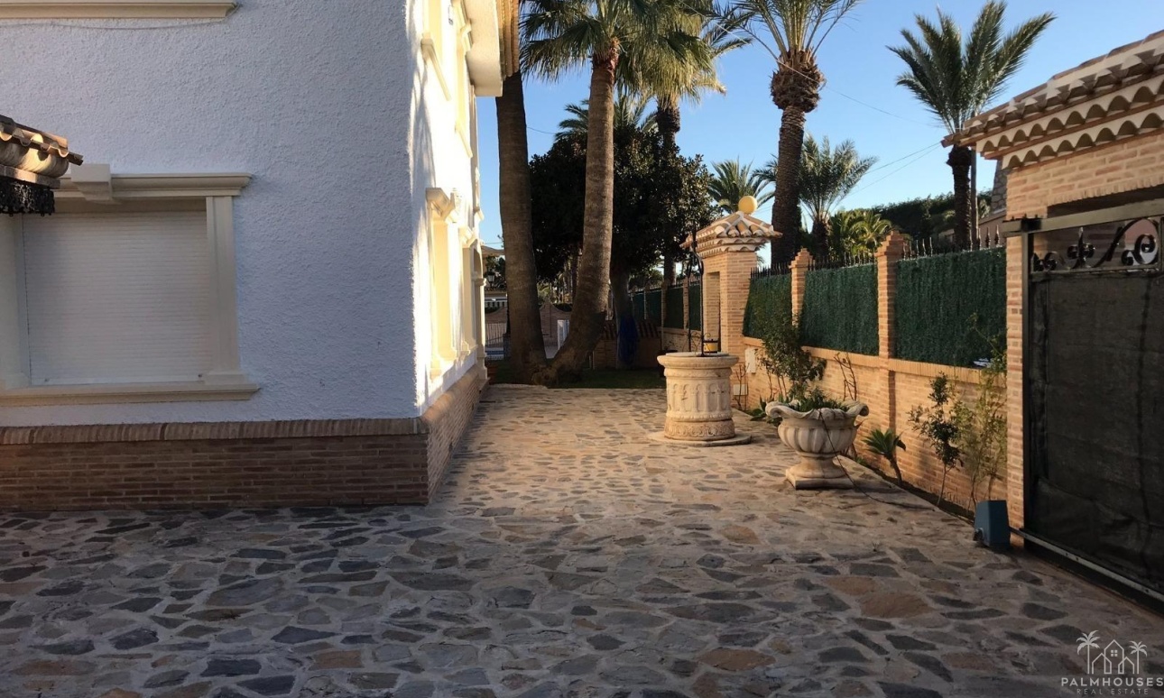 Revente - Villa - Orihuela Costa - Cabo Roig