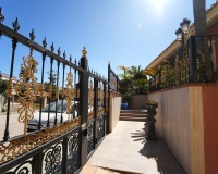 Revente - Villa - Orihuela Costa - Campoamor
