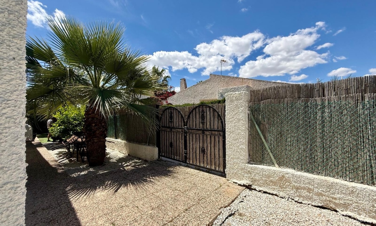 Revente - Villa - Orihuela Costa - Campoamor