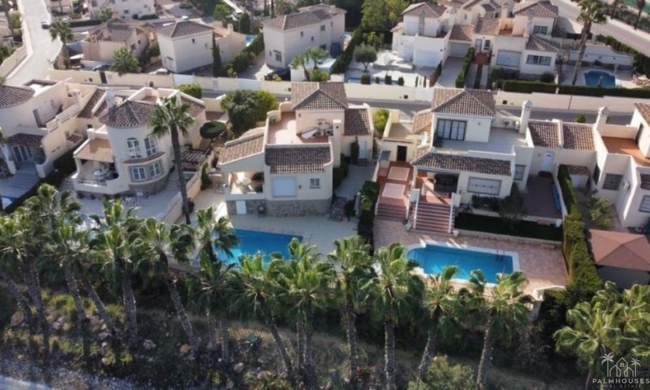 Revente - Villa - Orihuela Costa - Costa Blanca