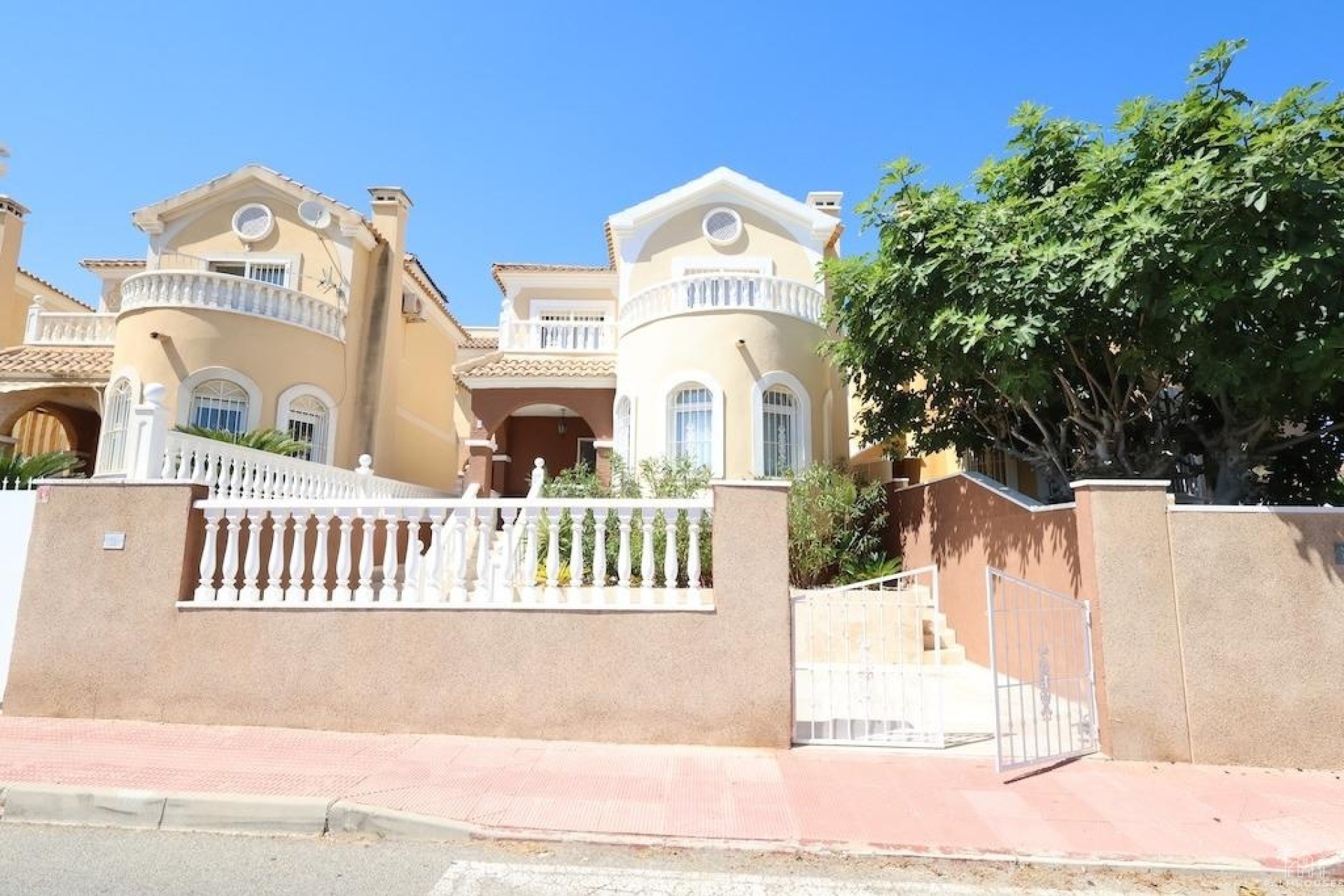 Revente - Villa - Orihuela Costa - Costa Blanca