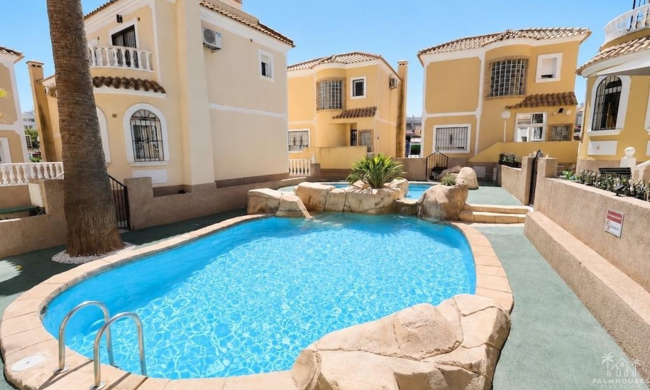 Revente - Villa - Orihuela Costa - Costa Blanca