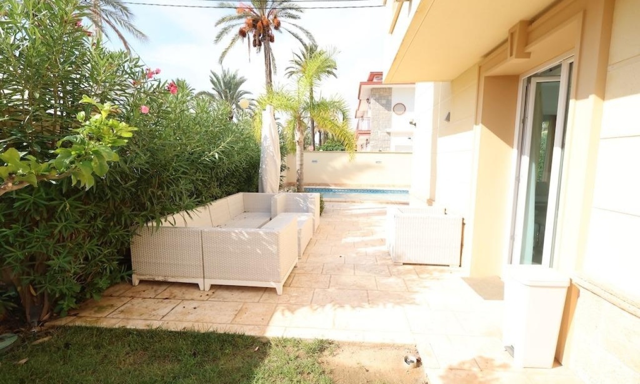 Revente - Villa - Orihuela Costa - Costa Blanca
