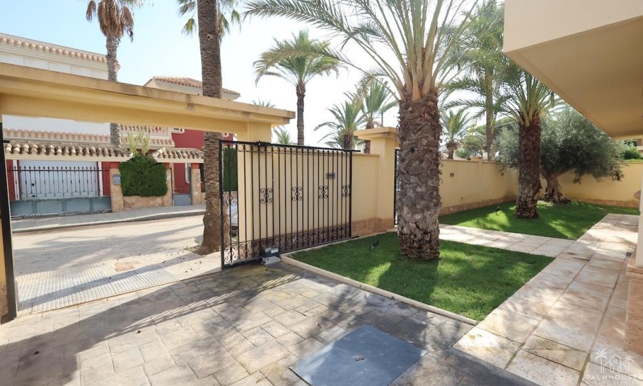 Revente - Villa - Orihuela Costa - Costa Blanca