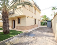 Revente - Villa - Orihuela Costa - Costa Blanca