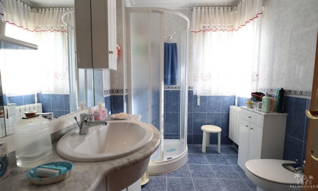 Revente - Villa - Orihuela Costa - Costa Blanca