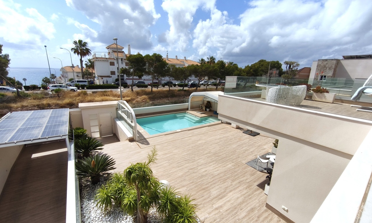 Revente - Villa - Orihuela Costa - Costa Blanca
