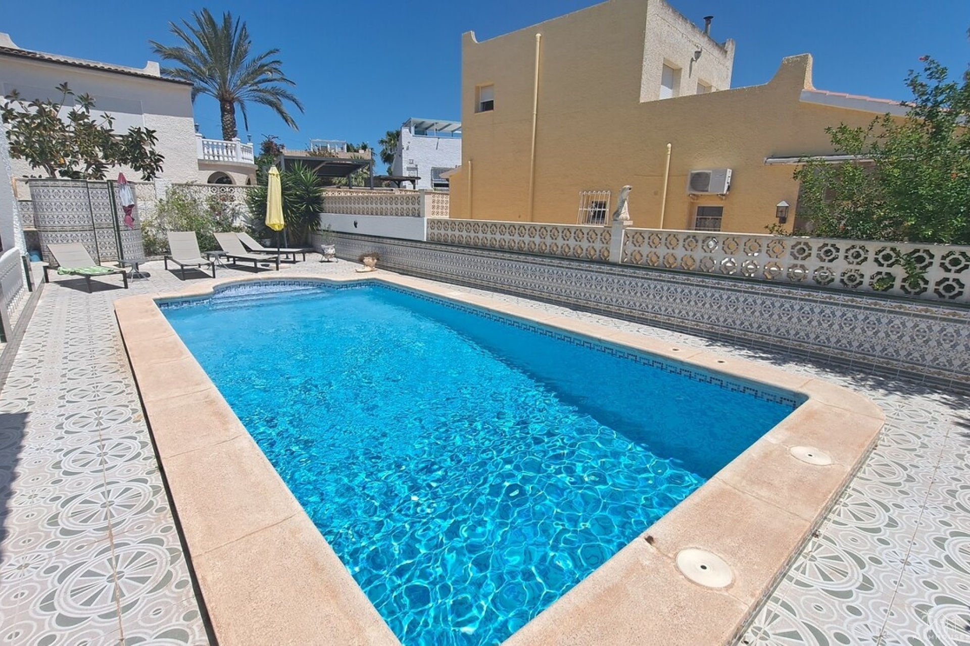 Revente - Villa - Orihuela Costa - Costa Blanca