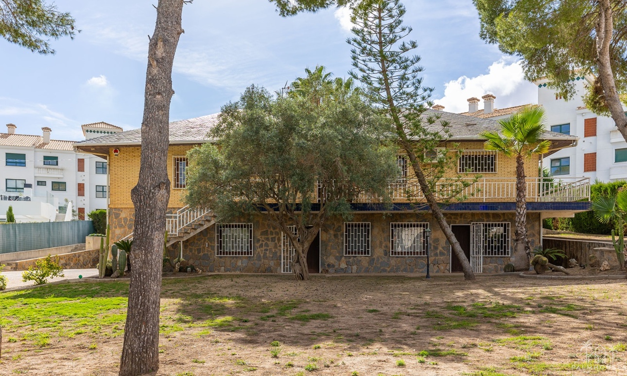 Revente - Villa - Orihuela Costa - Costa Blanca