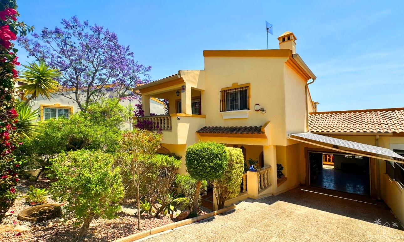 Revente - Villa - Orihuela Costa - Costa Blanca