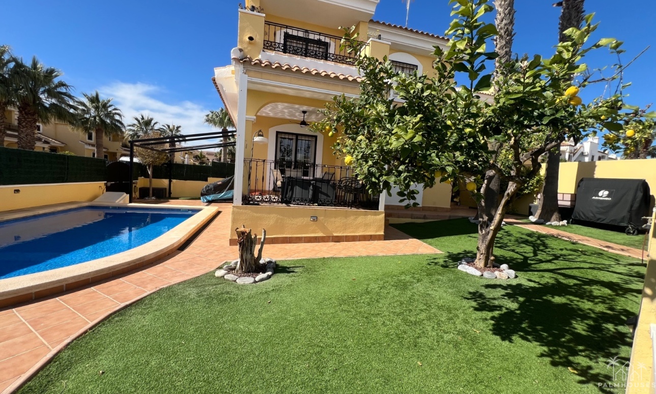 Revente - Villa - Orihuela Costa - Costa Blanca