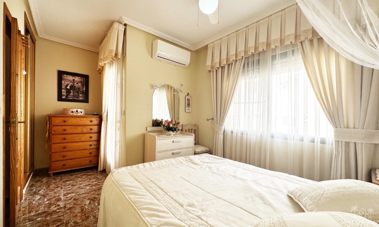 Revente - Villa - Orihuela Costa - Costa Blanca