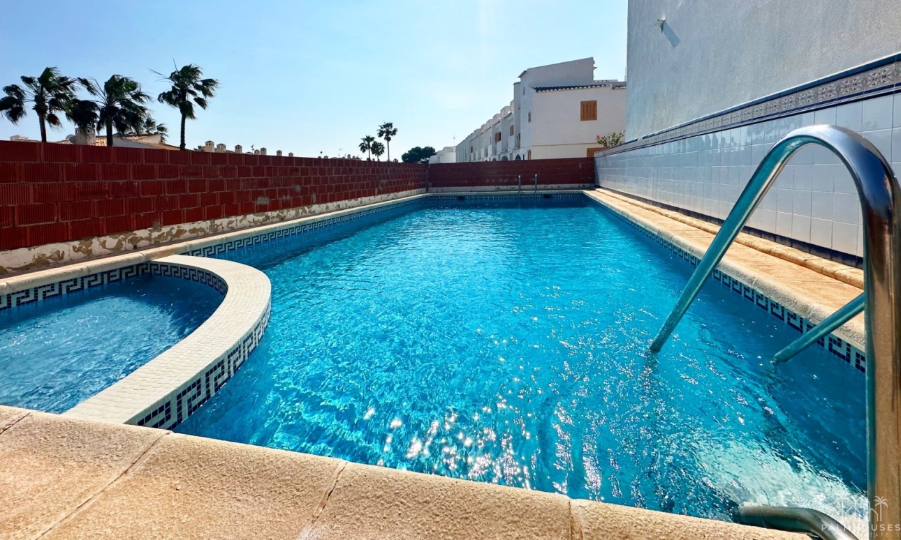Revente - Villa - Orihuela Costa - Costa Blanca