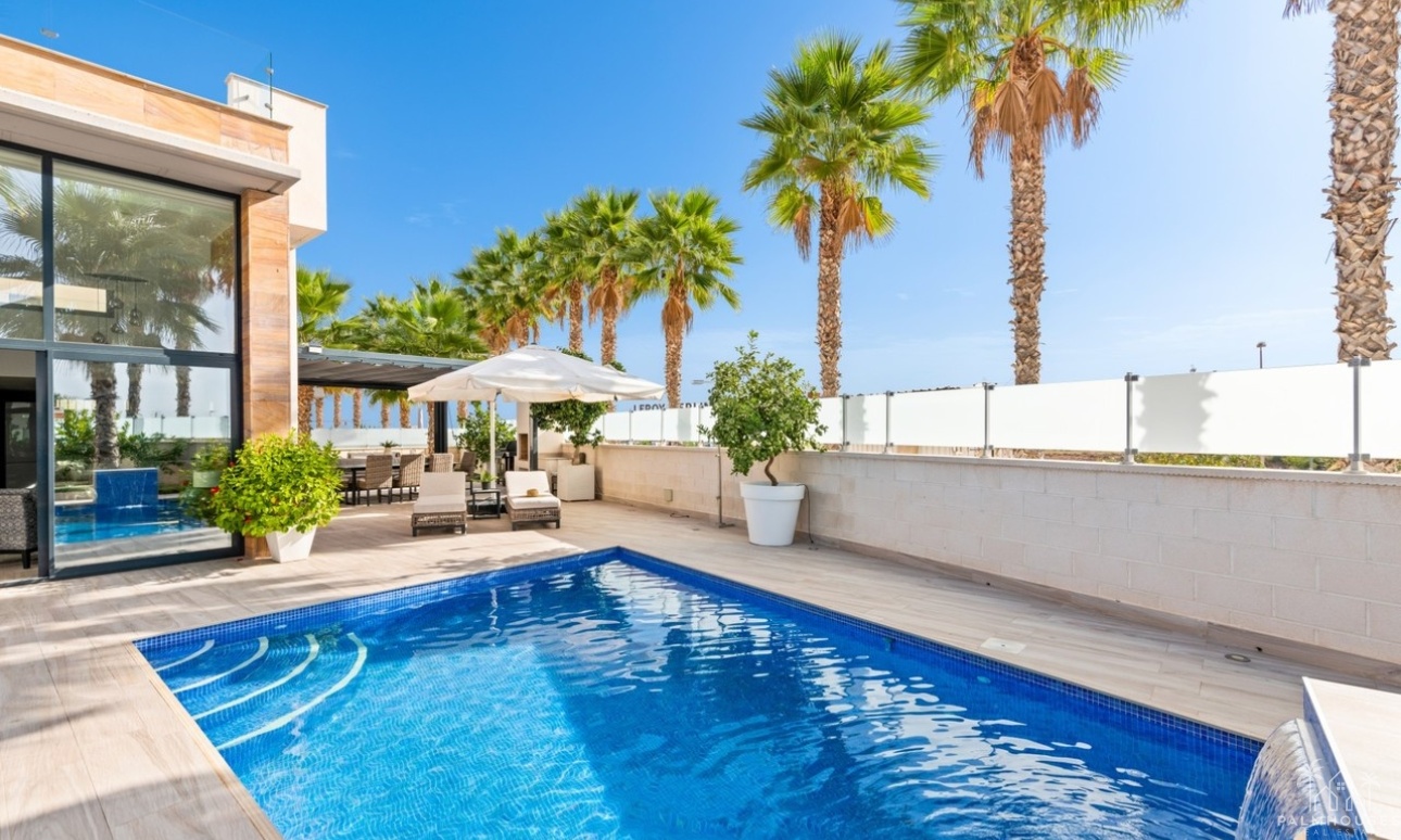 Revente - Villa - Orihuela Costa - Costa Blanca