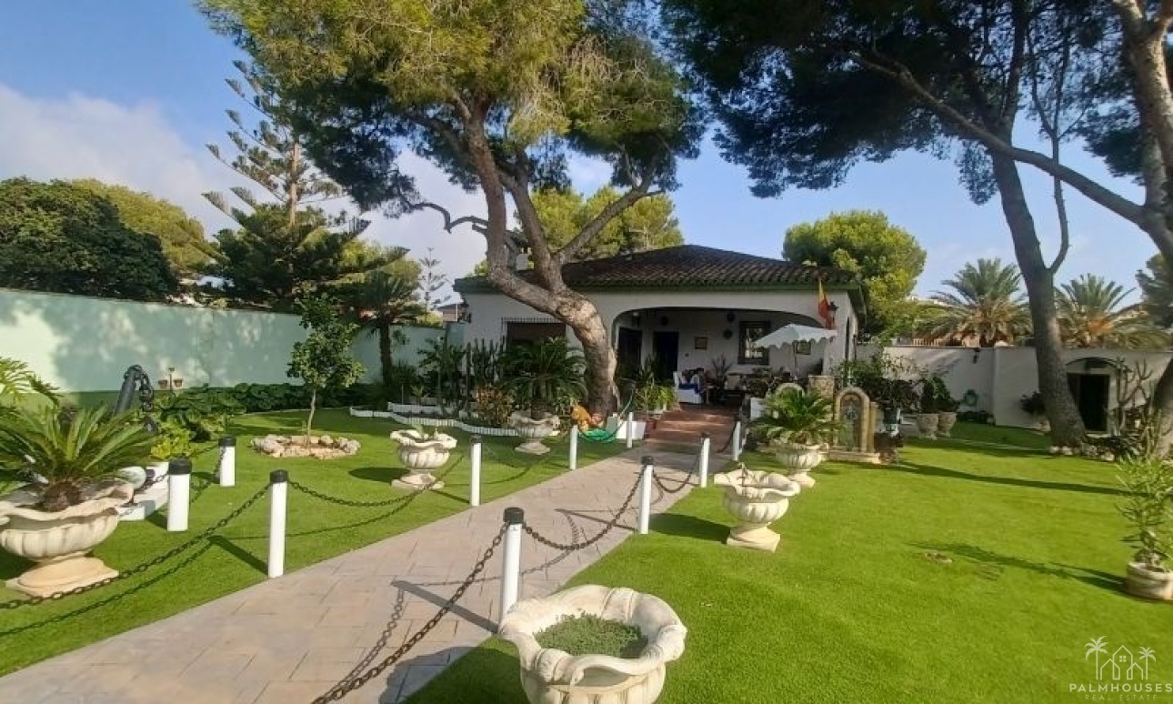 Revente - Villa - Orihuela Costa - Costa Blanca