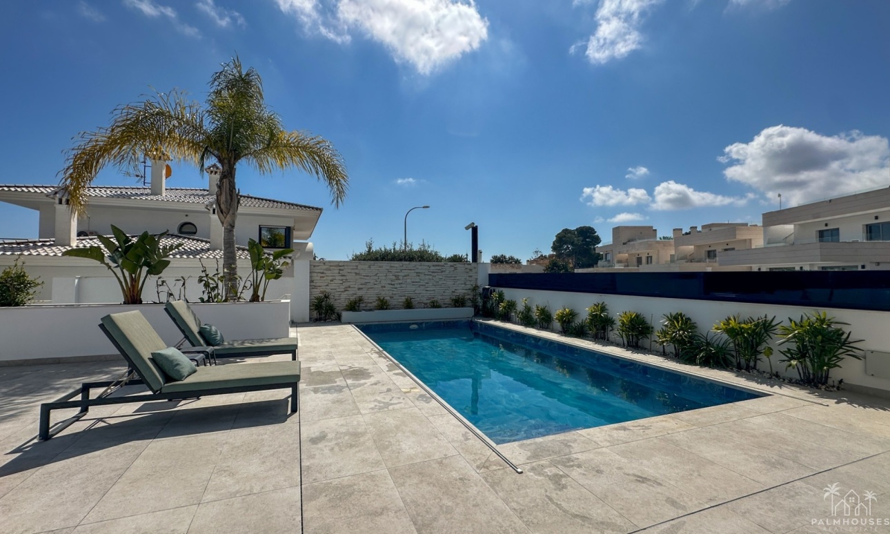 Revente - Villa - Orihuela Costa - Costa Blanca